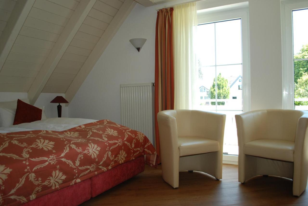 Im Winkel Appartements Und Zimmer Langenargen Exterior photo