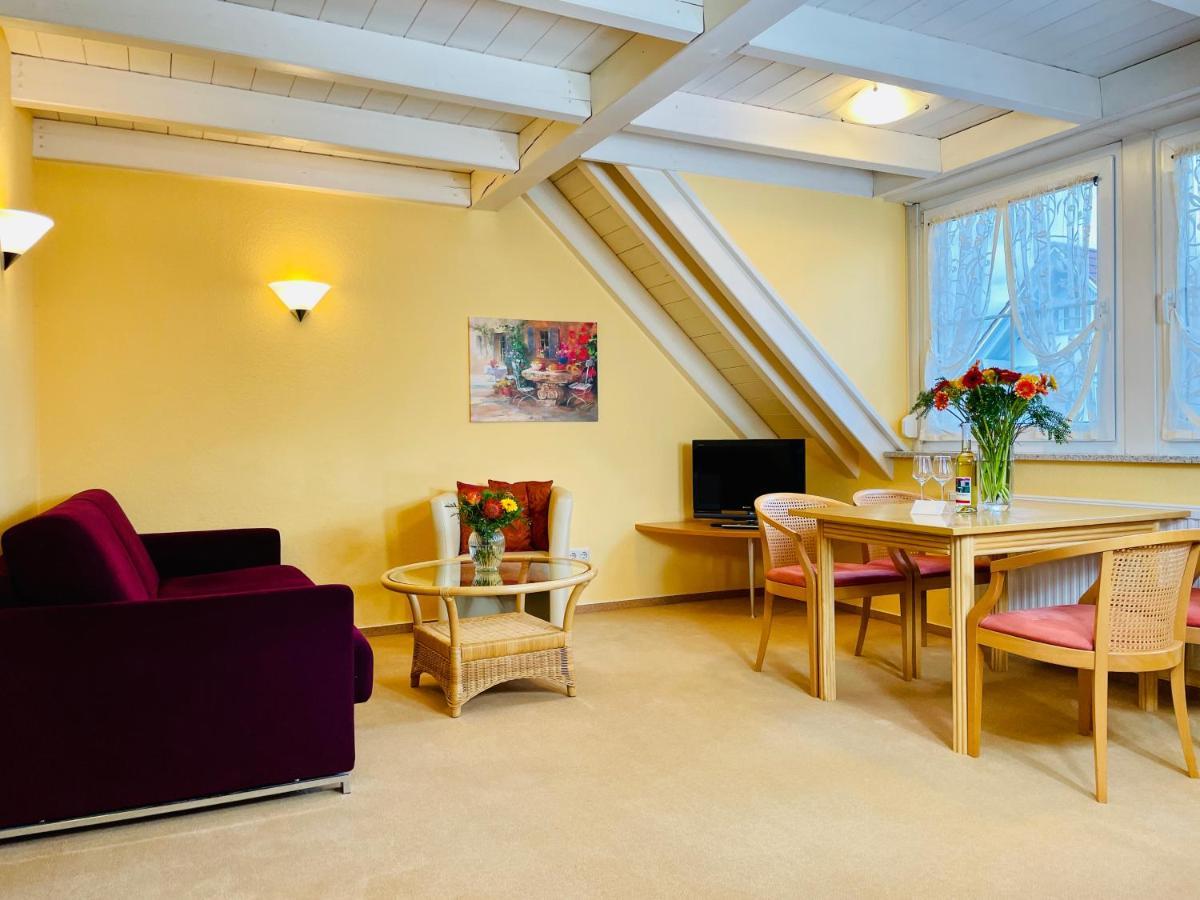 Im Winkel Appartements Und Zimmer Langenargen Exterior photo